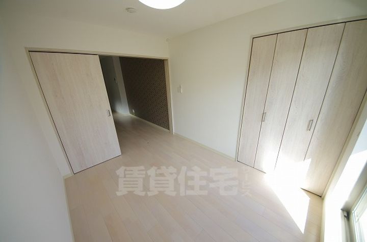 クリエオーレ玉串元町の寝室