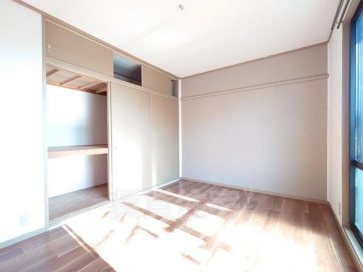 大阪府豊中市曽根西町2丁目の賃貸アパートの寝室