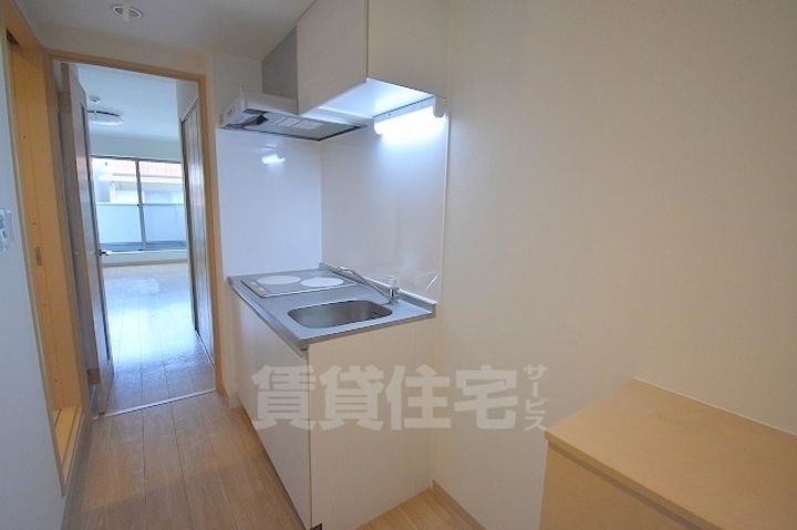 大阪府大阪市淀川区三津屋南2丁目の賃貸アパートのキッチン
