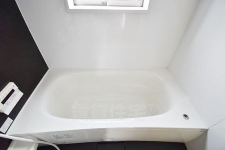 大阪府茨木市庄1丁目の賃貸アパートの風呂
