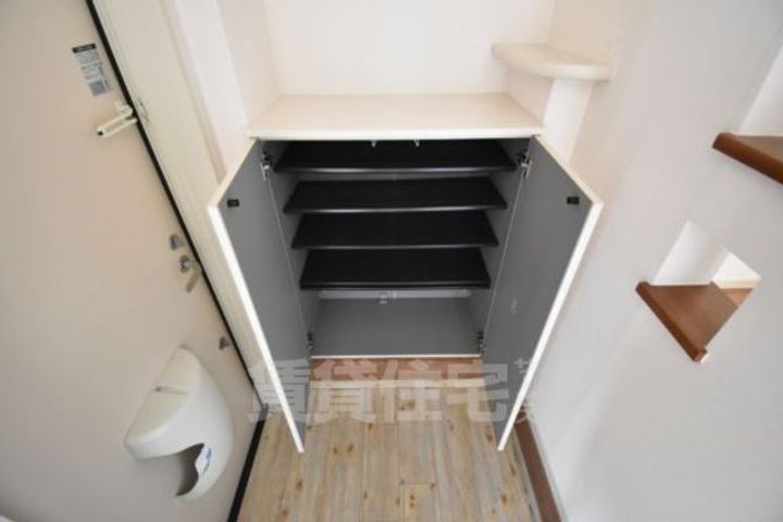 大阪府茨木市庄1丁目の賃貸アパートの内装