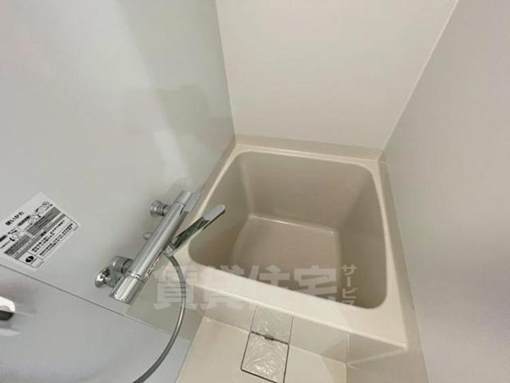 大阪府豊中市服部豊町1丁目の賃貸マンションの風呂