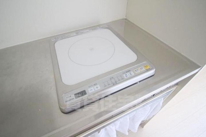 大阪府豊中市服部寿町1丁目の賃貸マンションのキッチン