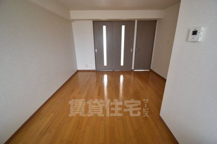 クレール西町北館の居間
