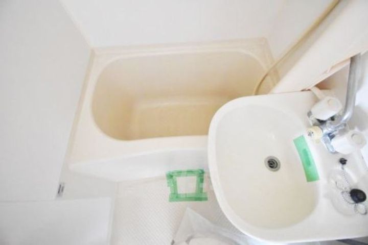 大阪府摂津市正雀4丁目の賃貸マンションの風呂