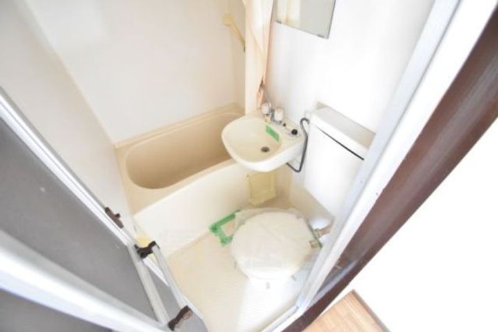 大阪府摂津市正雀4丁目の賃貸マンションの風呂