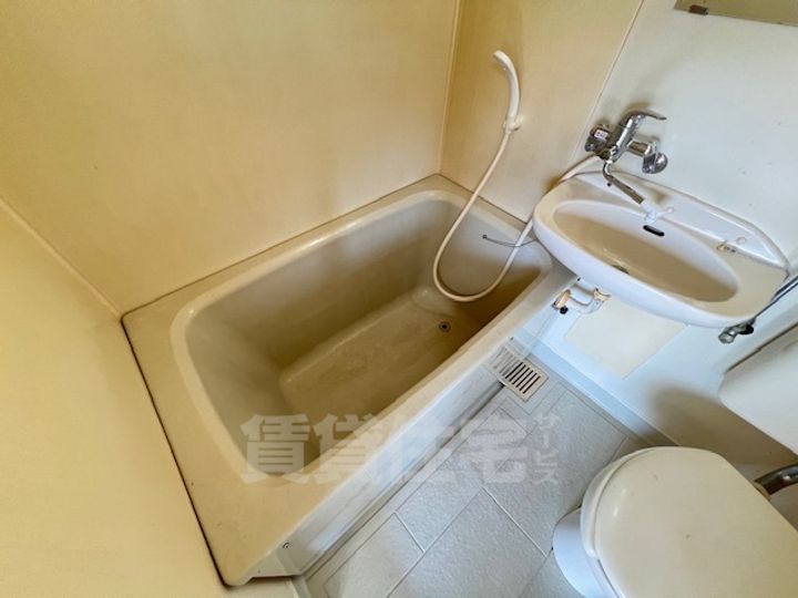 エナミビル大阪十三(エムコーポラス)の風呂