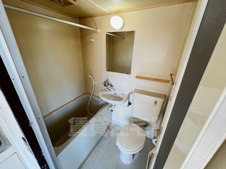 エナミビル大阪十三(エムコーポラス)の風呂