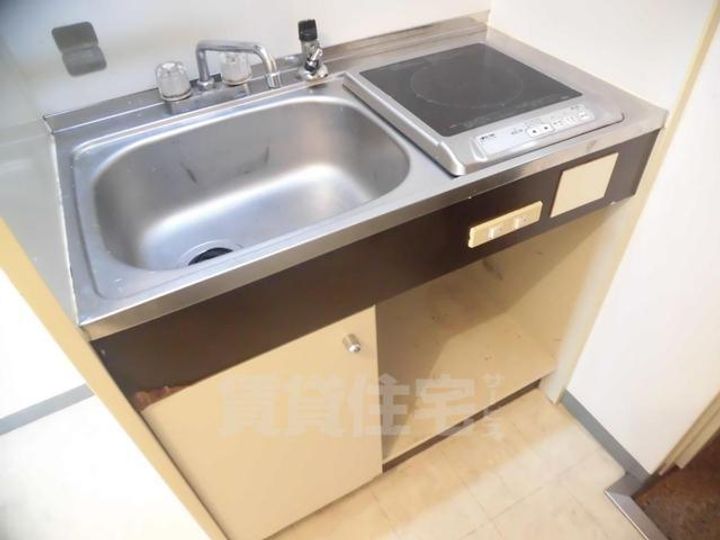 大阪府豊中市螢池北町1丁目の賃貸マンションのキッチン