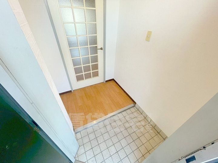 ドムスラファガの玄関