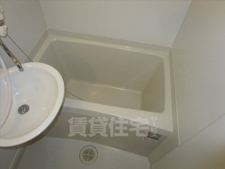 レオパレス滝の華の風呂