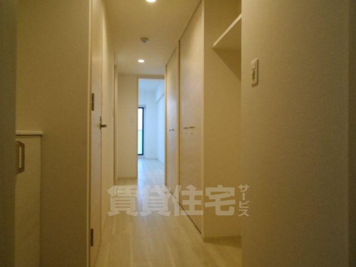 レジデンシア鶴舞公園の玄関