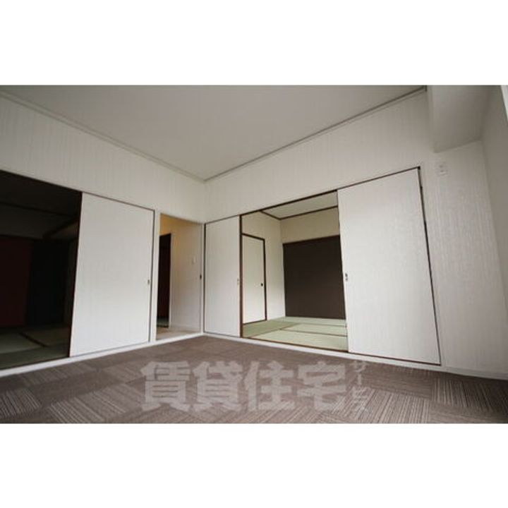 リリーハイツ八事の居間