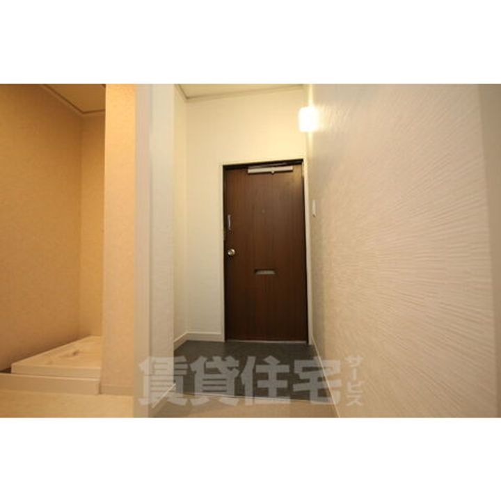 リリーハイツ八事の玄関