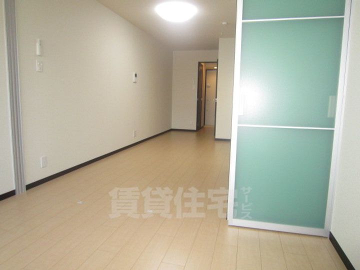 大阪府堺市西区鳳中町8丁の賃貸アパートの内装