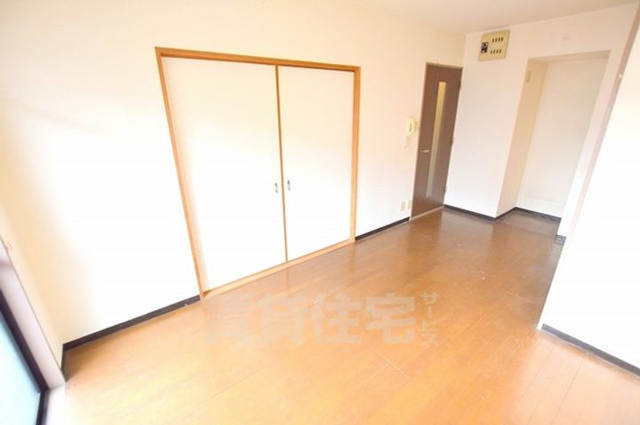 ピジョットハウスの居間