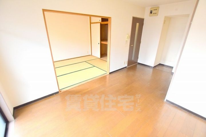 ピジョットハウスの居間