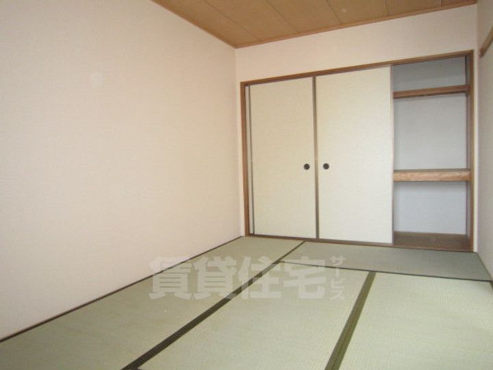 大阪府泉大津市東雲町の賃貸マンションの寝室