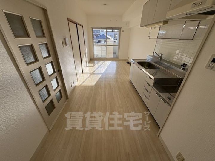 メゾンリヴィエールの居間
