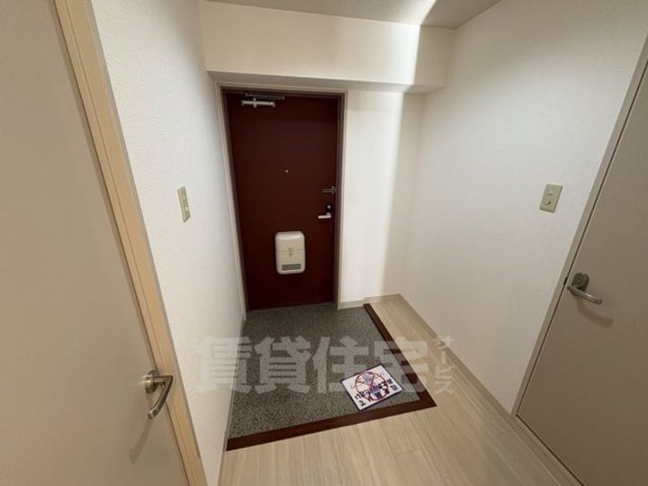 メゾンリヴィエールの玄関