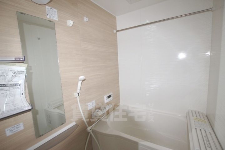 LuXe木川西302の風呂