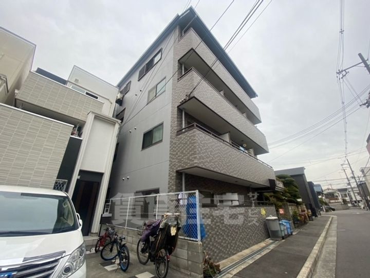 メゾン苅田の外観