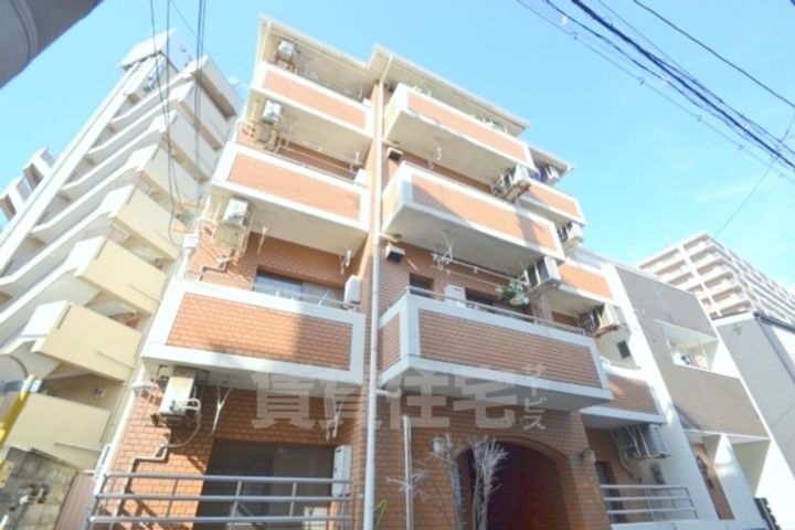 第二ササイマンションの外観