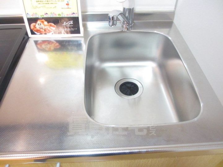 大阪府豊中市北条町1丁目の賃貸アパートのキッチン