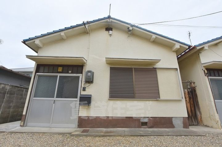 大阪府羽曳野市島泉1丁目(一戸建)の賃貸物件の外観