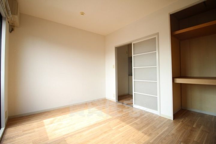 大阪府豊中市曽根西町2丁目の賃貸アパートの寝室