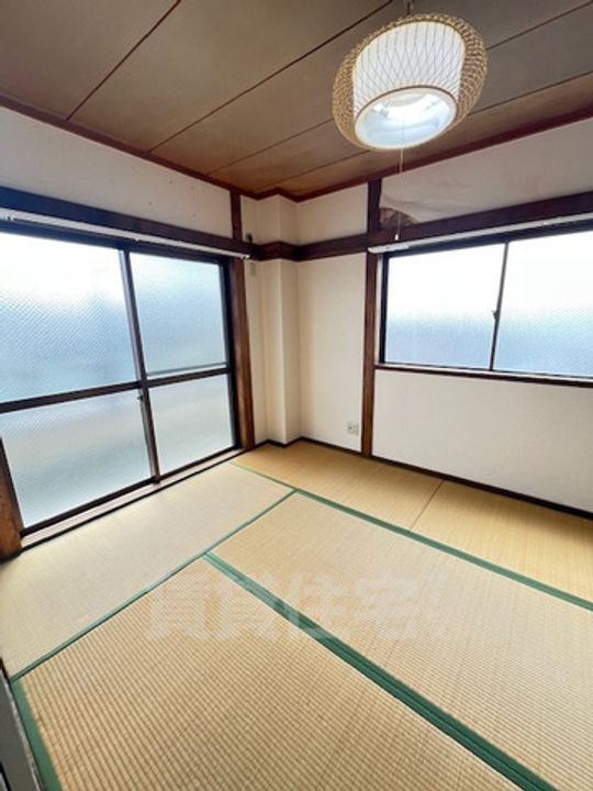 グリーンウッドの周辺