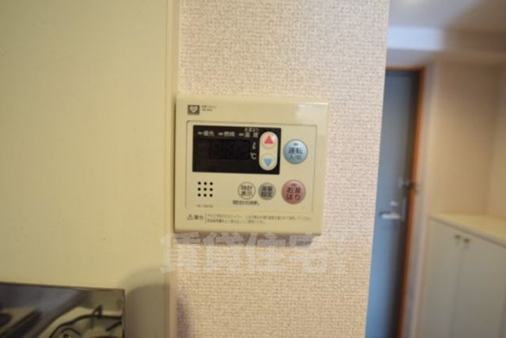 大阪府茨木市沢良宜西1丁目の賃貸マンションの内装