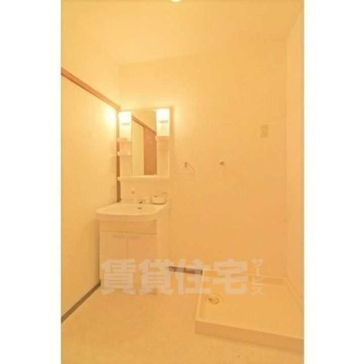 愛知県名古屋市緑区滝ノ水3丁目の賃貸マンションの内装