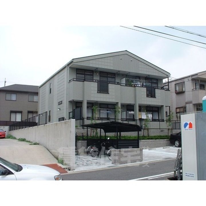 愛知県名古屋市緑区滝ノ水3丁目の賃貸マンションの外観