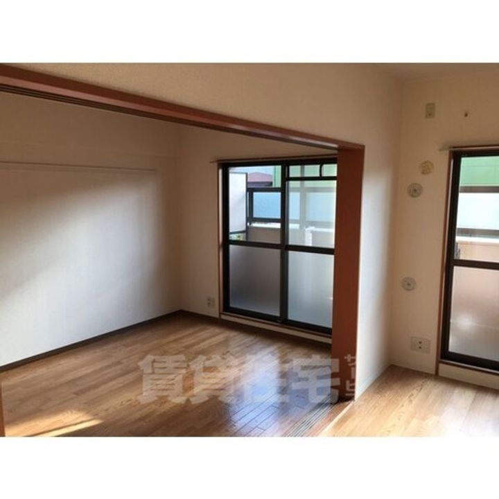 コンフォートR&Mの周辺