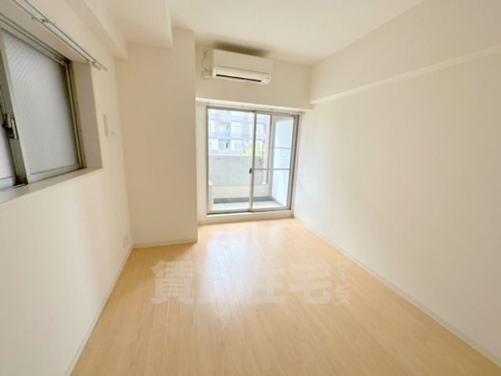 KDXレジデンス西院の居間