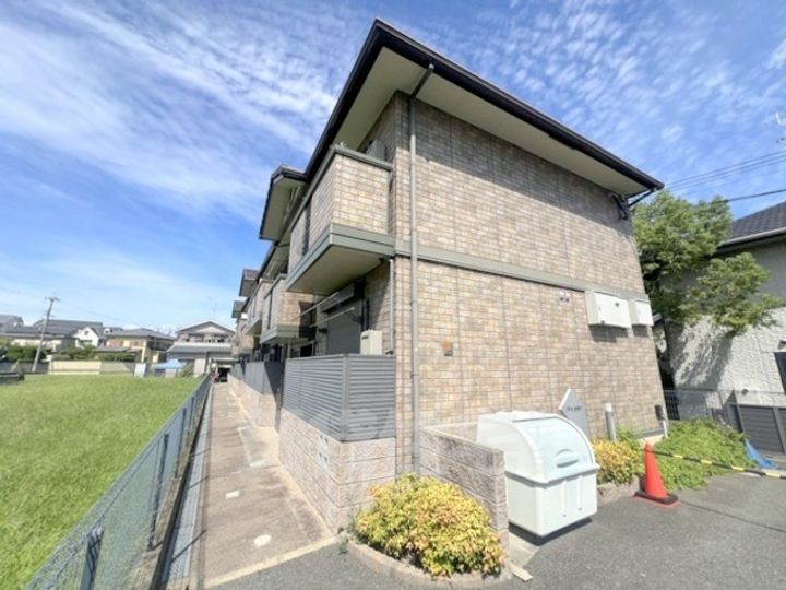 京都府京都市西京区樫原下池田町の賃貸アパートの外観