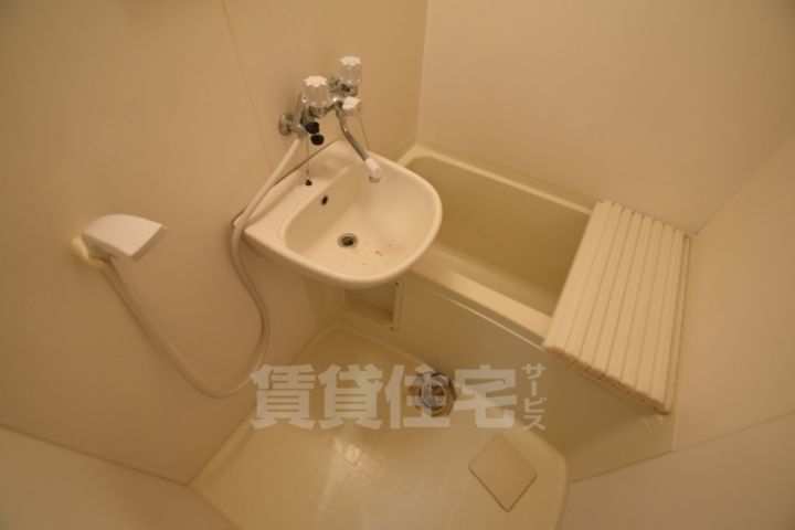 大阪府茨木市園田町の賃貸マンションの風呂