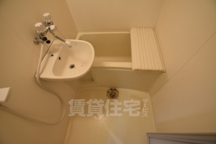 大阪府茨木市園田町の賃貸マンションの風呂