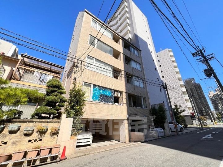 アーバンポイント新栄の外観