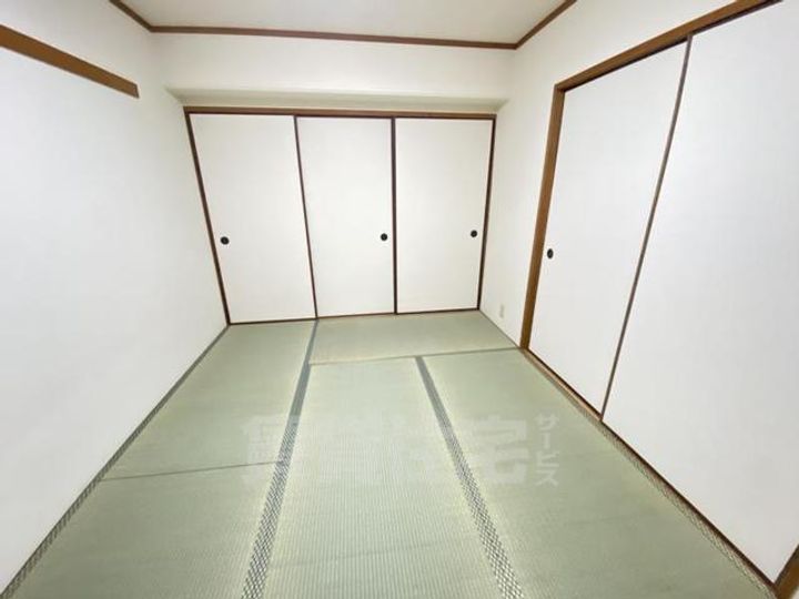 グレイスフル西川の寝室