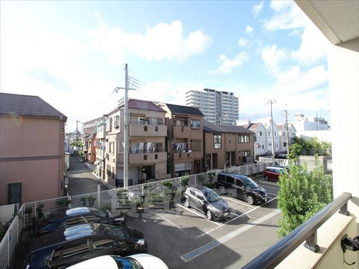 リヴェール城西の周辺