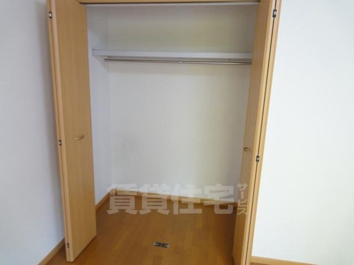 大阪府摂津市正雀3丁目の賃貸アパートの内装