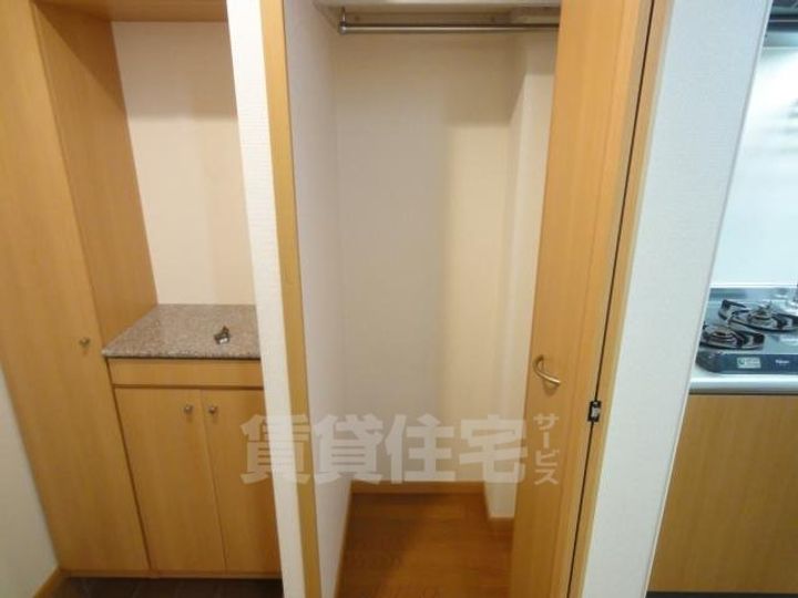 大阪府摂津市正雀3丁目の賃貸アパートの内装