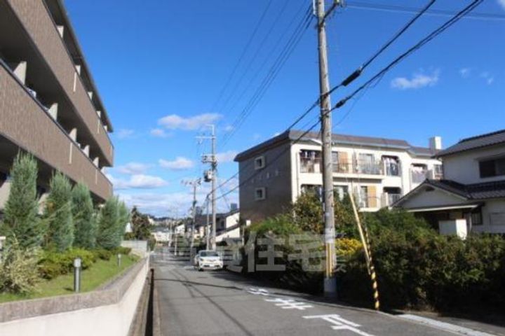 Chez Moiの周辺