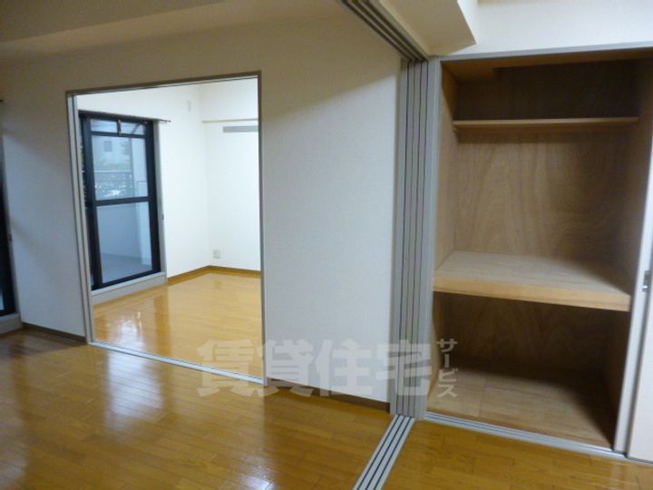 愛知県名古屋市昭和区滝川町の賃貸マンションの内装