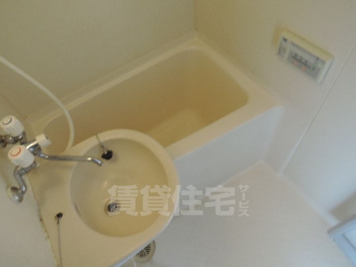 大阪府茨木市別院町の賃貸マンションの風呂