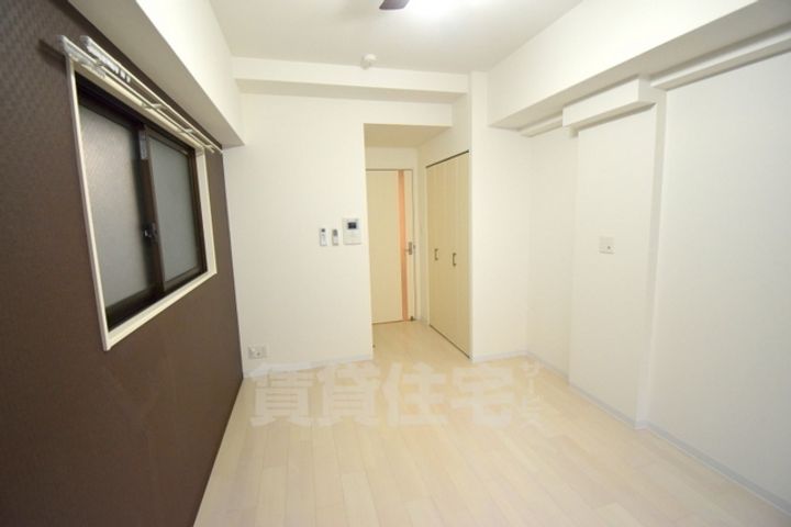 ラグゼ東三国5の寝室