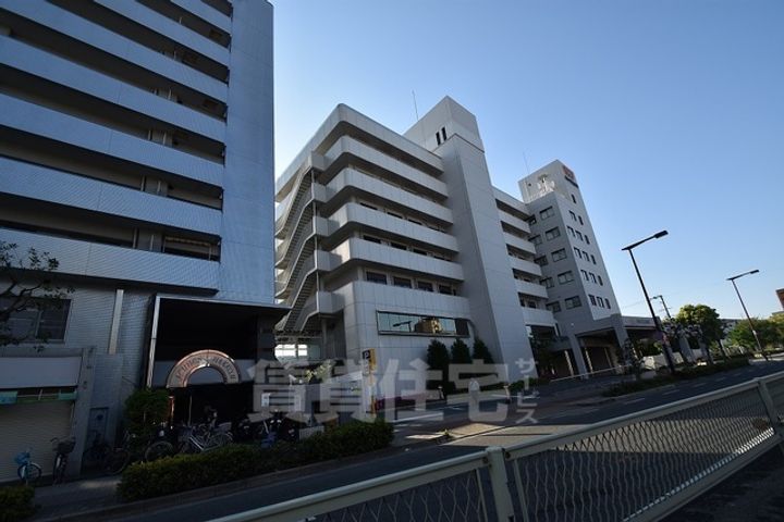 リアライズ小路の周辺