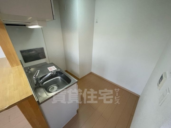 大阪府泉大津市東助松町4丁目の賃貸アパートの内装